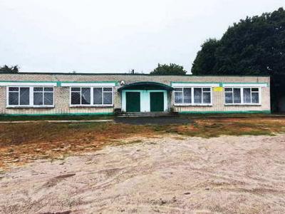 Капитальное строение с инв. №133/С-13459, магазин №5 «Промтовары» пл. 238,7 кв.м. (Брестская обл., Лунинецкий р-н, аг.Лунин, ул. Иркутско-Пинской Дивизии, 31А/2)