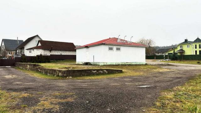 Капитальное строение с инв. №601/C-32405, магазин №63 «Мечта» пл. 107,8 кв.м. (Минская обл., Логойский р-н, Логойский с/с, д.Зеленый Луг, ул. Центральная, 1А)