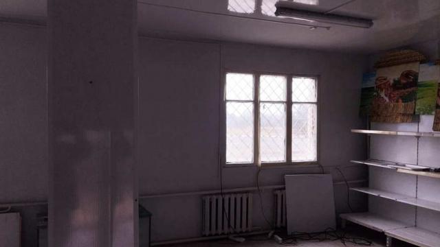 Капитальное строение с инв. №130/С-53153, магазин пл. 80,3 кв.м. (Брестская обл., Пинский р-н, Хойновский с/с, д.Невель, ул. Партизанская, 17А)