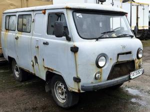 Автомобиль грузовой УАЗ-396295, 2015 г.в., рег. знак АТ 5352-5 (Минская обл., Дзержинский р-н, г.Дзержинск, ул. Северная, 1)