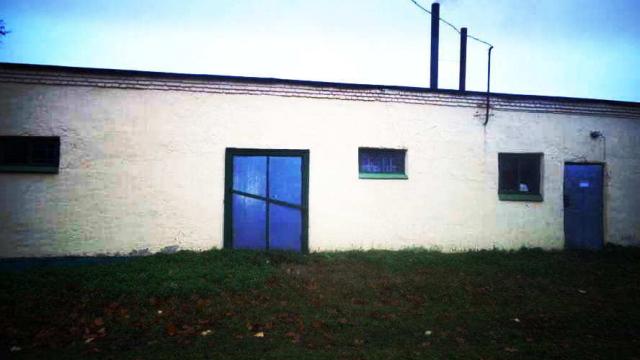 Капитальное строение с инв. №133/С-13459, магазин №5 «Промтовары» пл. 238,7 кв.м. (Брестская обл., Лунинецкий р-н, аг.Лунин, ул. Иркутско-Пинской Дивизии, 31А/2)