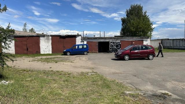 Капитальное строение с инв. №110/С-97581, здание гараж-мастерских пл. 481 кв.м. (Брестская обл., г.Барановичи, пер. 2-й Рабочий, 13)