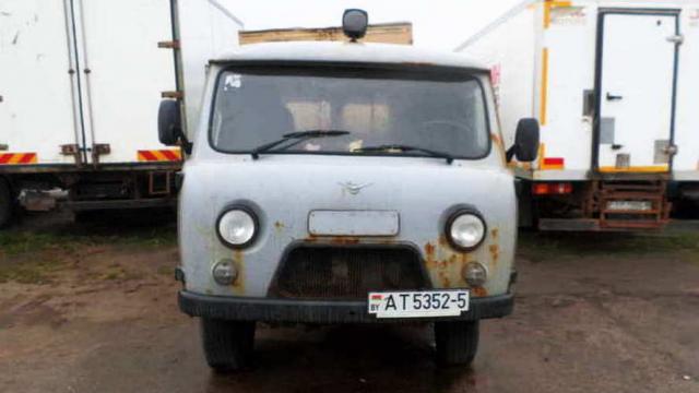 Автомобиль грузовой УАЗ-396295, 2015 г.в., рег. знак АТ 5352-5 (Минская обл., Дзержинский р-н, г.Дзержинск, ул. Северная, 1)