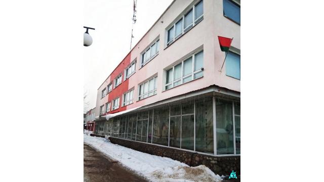 Продажа права на заключение договора аренды части помещений 2-го этажа магазина «Промтовары» пл. 513,7 кв.м. (Минская обл., г.Березино, ул. Октябрьская, 17). Начальная цена (размер) ежемесячной арендной платы составляет 8090,78 бел. руб. с НДС 20%.