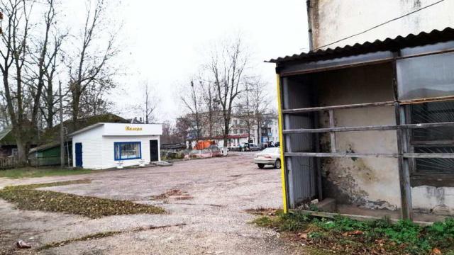 Капитальное строение с инв. №220/C-14817, магазин «Универмаг» пл. 590,7 кв.м. (Витебская обл., Глубокский р-н, г.п.Подсвилье, ул. Советская, 35)