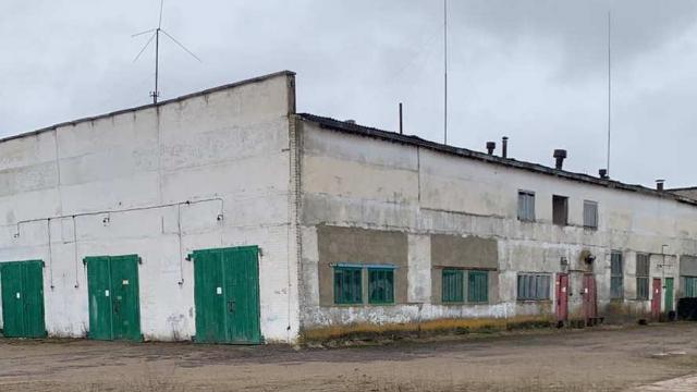 Комплекс зданий, сооружений, коммуникаций и оборудования для разведения и выращивания свиней: 52 тыс. голов (Брестская обл., Ивановский р-н, вблизи д.Сухое)