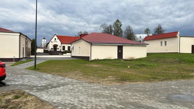 Продажа права на заключение договора аренды помещений магазина пл. 127,3 кв.м. с торговым и холодильным оборудованием для размещения объекта розничной торговли (Минская обл., Минский р-н, г.Заславль, ул. Советская, 29). Начальная цена (размер ежемесячной