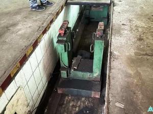 Подъемник канавный ПТО-16, 1985 г.в., инв. №2383 (Брестская обл., г.Пинск, ул. Рокоссовсого, 2)