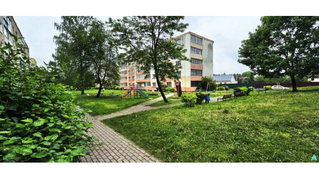 Капитальное строение с инв. №620/С-27642, магазин №141 пл. 377,3 кв.м. (Минская обл., Дзержинский р-н, г.Фаниполь, ул. Якуба Коласа, 10А)