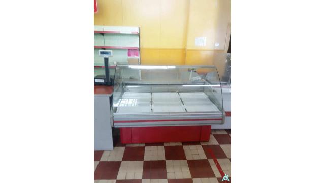 Продажа права на заключение договора аренды помещений двух магазинов общ. пл.  283,2 кв.м. одним лотом (Минская обл., Дзержинский р-н, д.Старая Рудица и д.Томковичи). Начальная цена (размер) ежемесячной арендной платы единого лота составляет 4000 бел. руб