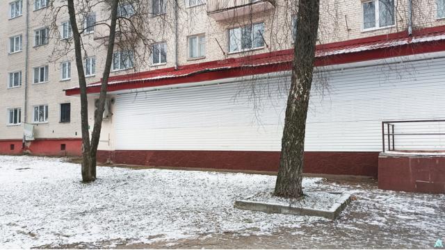 Изолированное помещение с инв. №630/D-45816, магазин №104 «Минский край» пл. 533,5 кв.м. (Минская обл., г.Молодечно, ул. Волынца, 2-66)