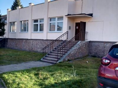 Комплекс 2 зданий магазина «Стройматериалы» общей пл. 3696,8 кв.м., (Минская обл., Минский р-н, г.Заславль, ул. Путейко, 5)