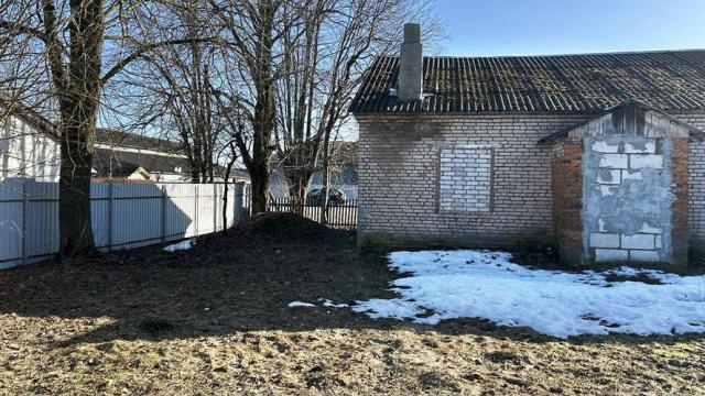 Капитальное строение с инв. №601/C-13256, магазин №43 пл. 98,8 кв.м. (Минская обл., Логойский р-н, Логойский с/с, д.Знаменка)