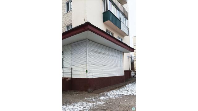 Изолированное помещение с инв. №630/D-45816, магазин №104 «Минский край» пл. 533,5 кв.м. (Минская обл., г.Молодечно, ул. Волынца, 2-66)