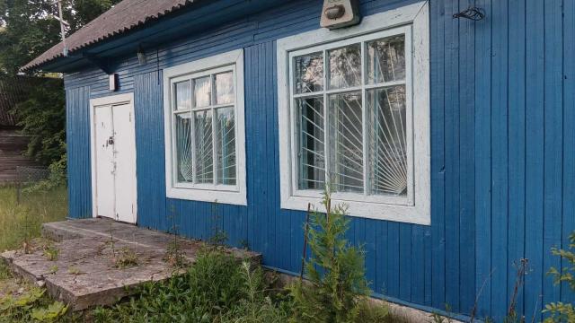 Капитальное строение с инв. №132/С-9906, магазин пл. 42 кв.м. (Брестская обл., Ивановский р-н, Бродницкий с/с, д.Суловы, ул. Первомайская, 17)