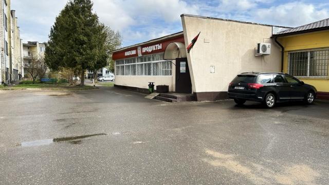 Продажа права на заключение договора аренды помещений магазина пл. 166,1 кв.м. с торговым и холодильным оборудованием для размещения объекта розничной торговли (Минская обл., Минский р-н, г.Заславль, ул. Юбилейная, 13). Начальная цена (размер ежемесячной