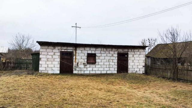 Капитальное строение с инв. №130/С-53757, магазин пл. 75,3 кв.м. (Пинский р-н, Хойновский с/с, д.Большие Диковичи, ул. Набережная, 5)
