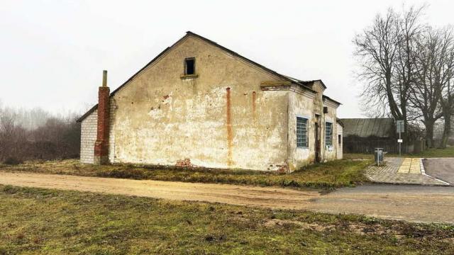 Капитальное строение с инв. №602/C-22083, магазин пл. 99,7 кв.м. (Минская обл., Пуховичский р-н, Пережирский с/с, д.Едлино, ул. Раздольная, 26)