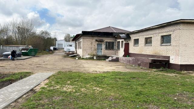 Продажа права на заключение договора аренды помещений магазина пл. 166,1 кв.м. с торговым и холодильным оборудованием для размещения объекта розничной торговли (Минская обл., Минский р-н, г.Заславль, ул. Юбилейная, 13). Начальная цена (размер ежемесячной