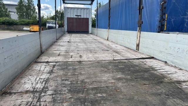 Полуприцеп бортовой KRONE SD27, 2008 г.в., рег. знак А3972А-5 (Минская обл., г.Дзержинск, ул. Фоминых, 44)