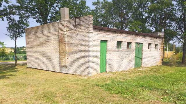 Капитальное строение с инв. №622/С-18577, магазин пл. 92,9 кв.м. (Минская обл., Столбцовский р-н, Миколаевщинский с/с, д.Гребеновщина, ул. Центральная, 1А)