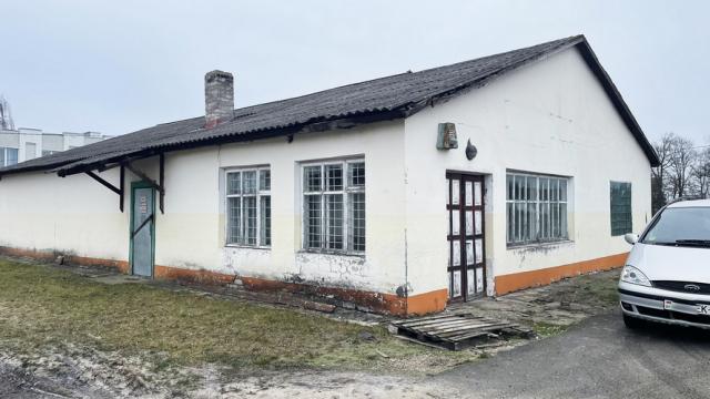 Капитальное строение с инв. №124/C-23331, магазин №15 пл. 182,3 кв.м. (Брестская обл., г.Пружаны, ул. Лазо, 8А)