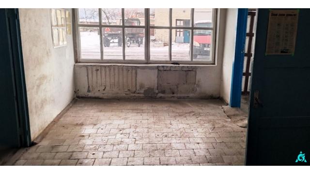 Капитальное строение с инв. №124/C-23331, магазин №15 пл. 182,3 кв.м. (Брестская обл., г.Пружаны, ул. Лазо, 8А)