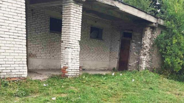 Капитальное строение с инв. №600/C-245299, магазин пл. 277,3 кв.м. (Минская обл., Пуховичский р-н, Пуховичский с/с, д.Красный Октябрь, ул. Центральная, 15А)