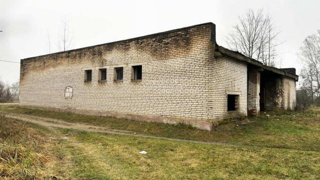 Капитальное строение с инв. №600/C-245299, магазин пл. 277,3 кв.м. (Минская обл., Пуховичский р-н, Пуховичский с/с, д.Красный Октябрь, ул. Центральная, 15А)