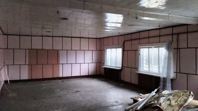 Капитальное строение с инв. №130/С-53755, магазин пл. 103,9 кв.м. (Брестская обл., Пинский р-н, Хойновский с/с, д.Семеховичи, ул. Центральная, 50А)
