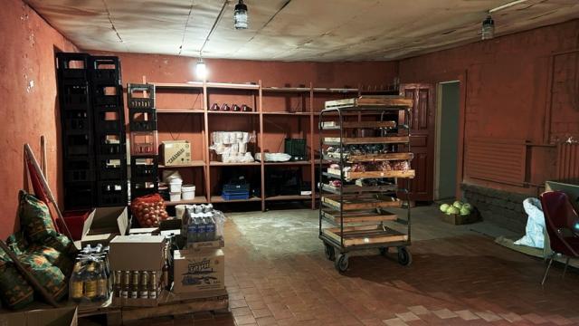 Продажа права на заключение договора аренды помещений магазина пл. 173,4 кв.м. с торговым и холодильным оборудованием для размещения объекта розничной торговли (Минская обл., Минский р-н, Шершунский с/с, д.Новый Двор, ул. Юбилейная, 6). Начальная цена (ра