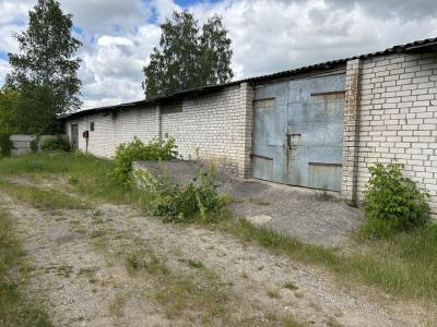 Комплекс 3 зданий складов общей пл. 1420,8 кв.м. (Брестская обл., г.Ляховичи, ул. Вокзальная, 12, 12/1 и 12/2)
