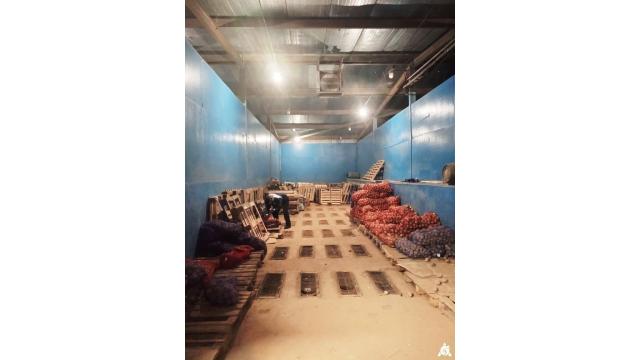 Капитальное строение с инв. №602/C-56045, картофелехранилище пл. 664 кв.м. (Минская обл., Минский р-н, г.Заславль)