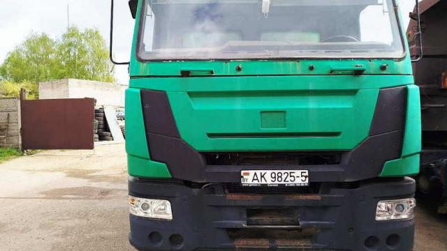 Автомобиль грузовой самосвал МАЗ-МАН 652036, 2011 г.в., рег. знак АК 9825-5 (Минская обл., Минский р-н, п/о Озерцо, 28 км МКАД, рядом с авторынком в Малиновке)
