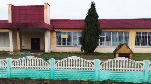 Капитальное строение с инв. №601/C-15764, магазин №44 пл. 931,2 кв.м. (Минская обл., Логойский р-н, Логойский с/с, д.Августово)