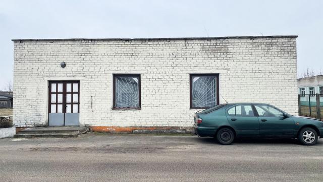 Капитальное строение с инв. №124/C-23330, магазин пл. 198,4 кв.м. (Брестская обл., г.Пружаны, ул. Лазо, 10А)