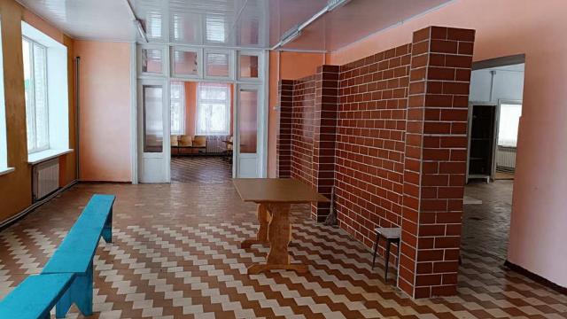 Капитальное строение с инв. №130/С-40322, столовая пл. 308,5 кв.м. (Брестская обл., Пинский р-н, Поречский с/с, д.Тобулки, ул. Центральная, 33)