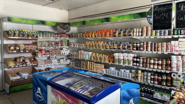 Продажа права на заключение договора аренды помещений магазина пл. 113,3 кв.м. с торговым и холодильным оборудованием для размещения объекта розничной торговли (Минская обл., Минский р-н, Щомыслицкий с/с, д.Щомыслица, ул. Кирюникова, 5). Начальная цена (р