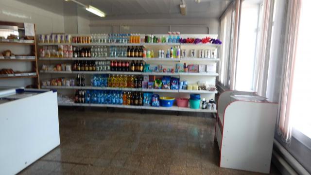 Комплект холодильного и торгового оборудования, расположенного в магазине (Миорский р-н, аг. Повятье, ул. Молодёжная, 10Д)
