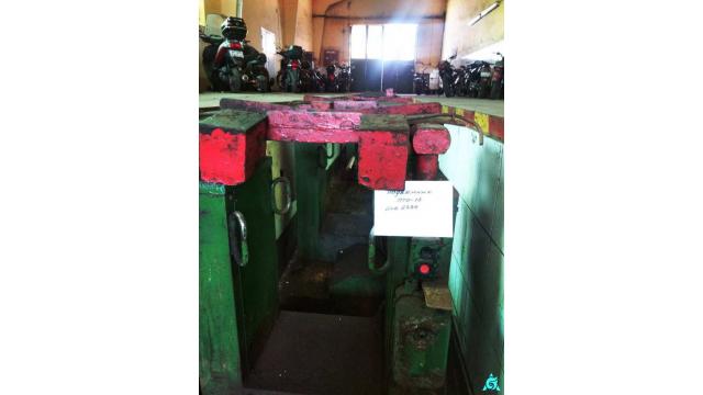 Подъемник канавный ПТО-16, 1984 г.в., инв. №2334 (Брестская обл., г.Пинск, ул. Черняховского, 83)