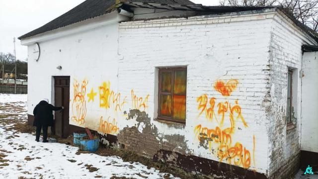 Капитальное строение с инв. №630/C-49165, рыбный цех пл. 194,5 кв.м. (Минская обл., Молодечненский р-н, Красненский с/с, д.Красное, ул. Новикова, 15)