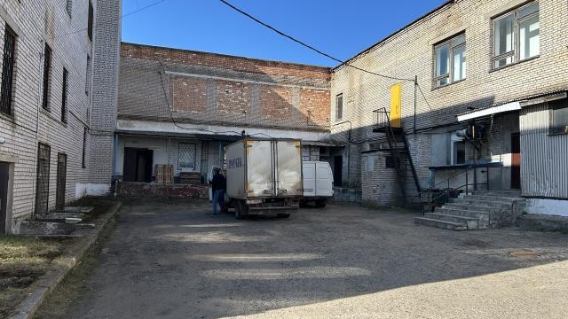 Капитальное строение с инв. №620/C-1283, магазин «Дом торговли» пл. 9777,8 кв.м. (Минская обл., г.Дзержинск, ул. Карла Маркса, 3)