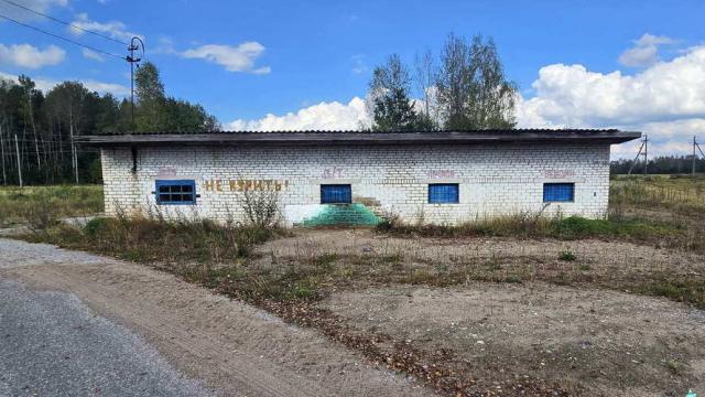 Заправка (Витебская обл., Докшицкий р-н, Бегомльский с/с, аг.Замосточье, ул. Механизаторская, 3)