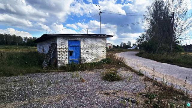 Заправка (Витебская обл., Докшицкий р-н, Бегомльский с/с, аг.Замосточье, ул. Механизаторская, 3)