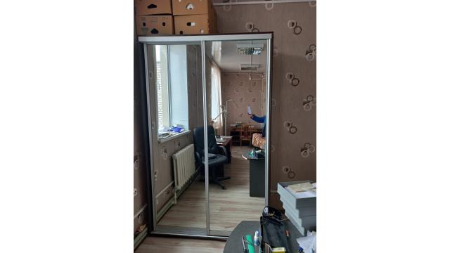 Комплект офисной мебели №1, расположенного в магазине «Универмаг» (г.Миоры, ул. Коммунистическая, 14)