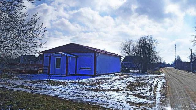 Некапитальное строение, мини-магазин № 28 пл. 108 кв.м. (Брестская обл., г.Иваново, ул. Железнодорожная, (30 метров южнее конечной остановки городского автобуса)