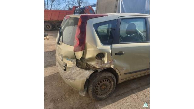 Легковой автомобиль Nissan, рег. знак 4143 КР-7 (в аварийном состоянии), 2009 г.в., (Минская обл., г.Минск, ул. Промышленная, 11А)