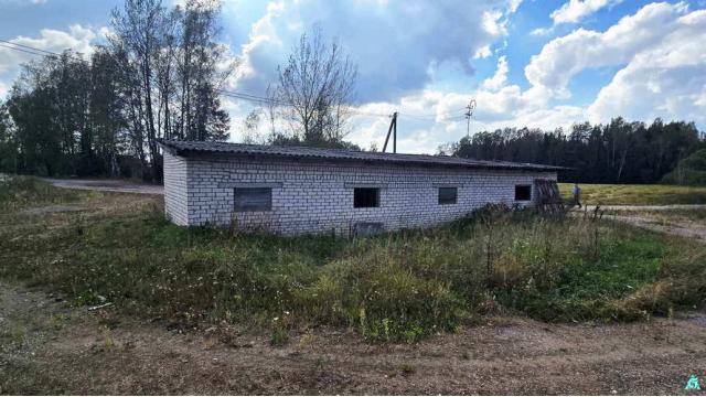 Заправка (Витебская обл., Докшицкий р-н, Бегомльский с/с, аг.Замосточье, ул. Механизаторская, 3)