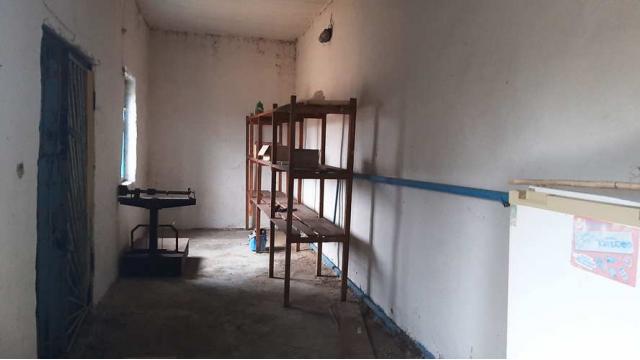 Капитальное строение с инв. №130/С-52950, магазин пл. 100,5 кв.м. (Брестская обл., Пинский р-н, Боричевичский с/с, д.Вуйвичи, ул. Столинская, 7)