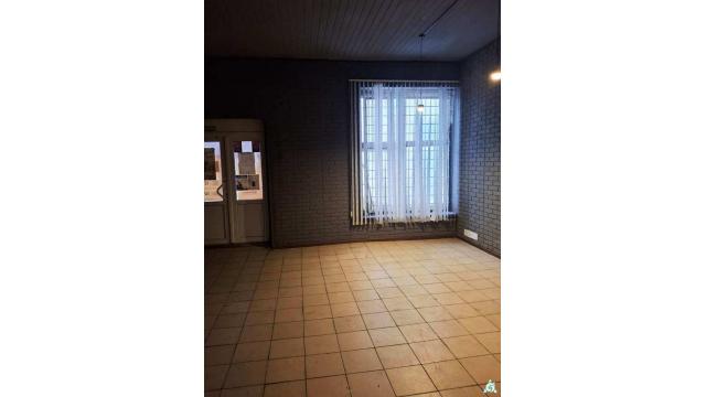 Капитальное строение с инв. №611/C-39571, магазин №25 «Уголок Минщины» пл. 87,4 кв.м. (Минская обл., Березинский р-н, г.Березино, ул. Комсомольская, 26)